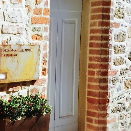 Fondaco Del Moro Bed & Breakfast Civitella in Val di Chiana