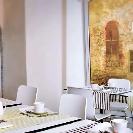 Bed & Breakfast Fondaco Del Moro 4*